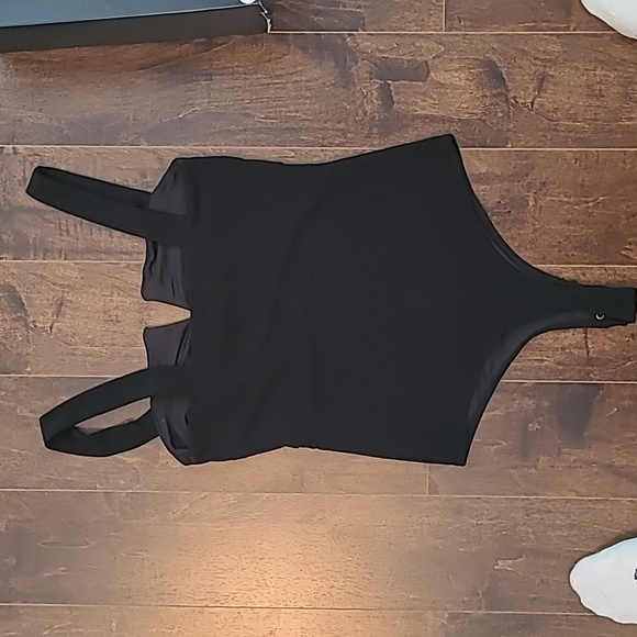 Dynamite black bodysuit - Picture 2 of 2